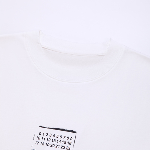 マルタンマルジェラ 水洗いして磨いた半袖Tシャツ