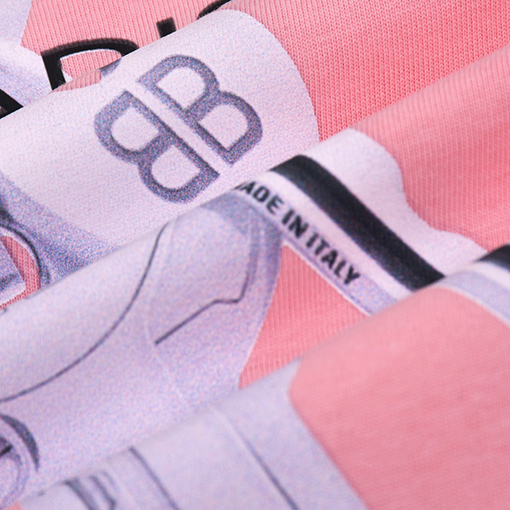 バレンシアガ 新しいプリント半袖Tシャツ