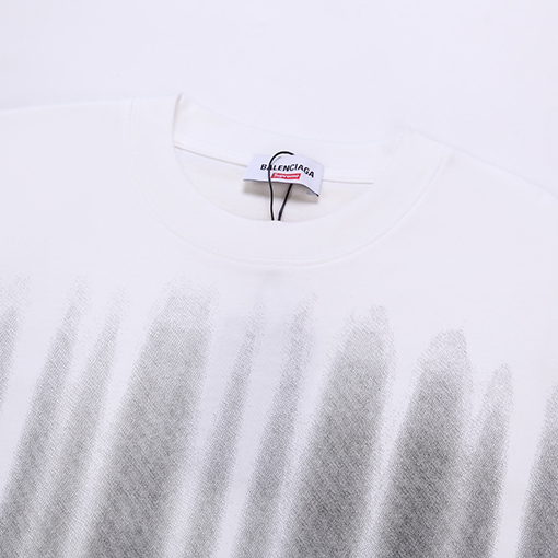 Balenciaga × Supreme スキャン印刷工芸のグラフィティ半袖Tシャツ