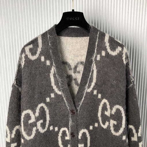 グッチ ダブルG ロゴ両面 リバーシブルカーディガン
