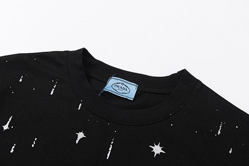 プラダ スパンコールロゴ半袖Tシャツ