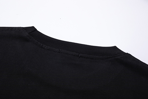 バーバリー  刺繍ラウンドネック半袖Tシャツ