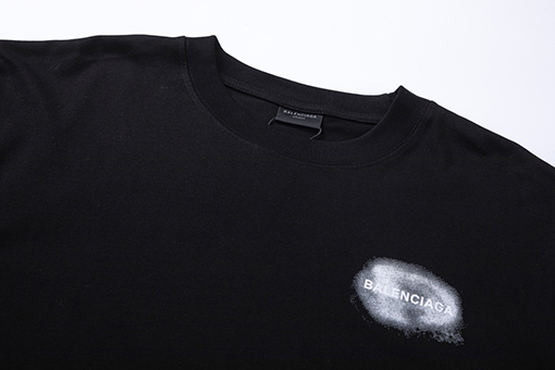 バレンシアガ osドロップショルダーゆったりプリント半袖Tシャツ