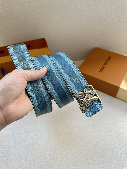 ルイヴィトン 秋冬のショーのトレンドLV Dove両面ベルト