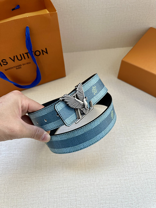 ルイヴィトン 秋冬のショーのトレンドLV Dove両面ベルト