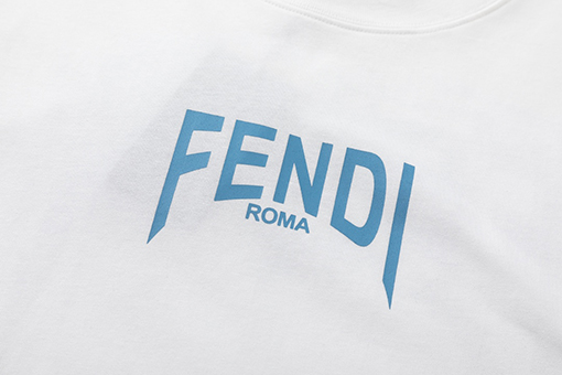 フェンディ 春夏新作NEWグループリント半袖Tシャツ