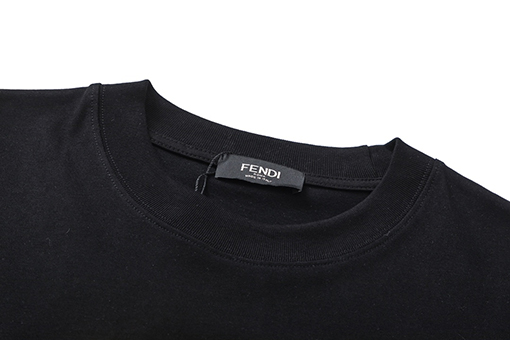 フェンディ 春夏新作NEWグループリント半袖Tシャツ