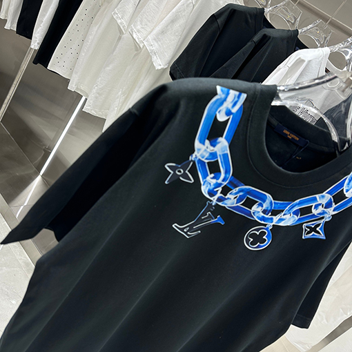ルイヴィトン 個性的なプリント早春の新しい半袖tシャツ