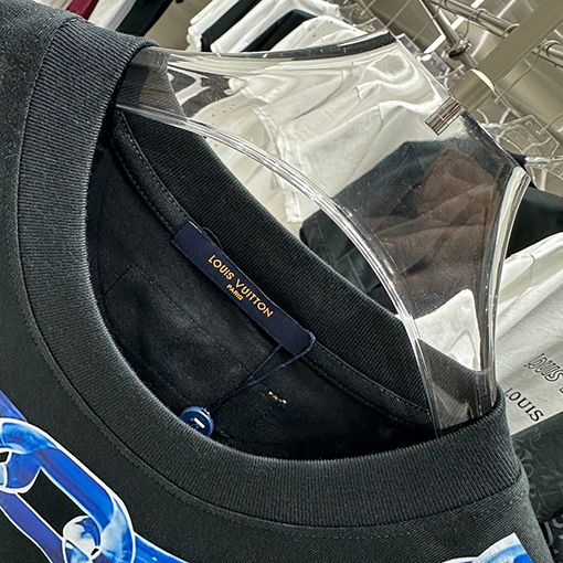 ルイヴィトン 個性的なプリント早春の新しい半袖tシャツ