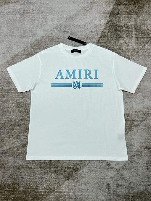 アミリ フロントとリアのアルファベットロゴプリント厚手プリント半袖Tシャツ