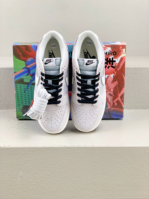 ナイキ スニーカー Otomo Katsuhiro x Nike SB Dunk Low