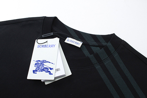 バーバリー 年賀シリーズチェック柄袖コットン半袖Tシャツ