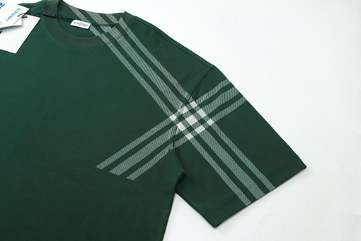バーバリー 年賀シリーズチェック柄袖コットン半袖Tシャツ