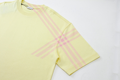バーバリー 年賀シリーズチェック柄袖コットン半袖Tシャツ