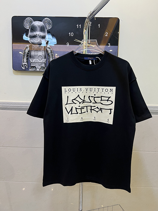 ルイヴィトン サイン入り刺繍半袖Tシャツ