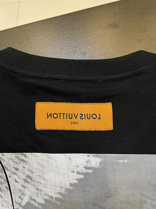 ルイヴィトン 限定LVフロントバックプリント半袖Tシャツ