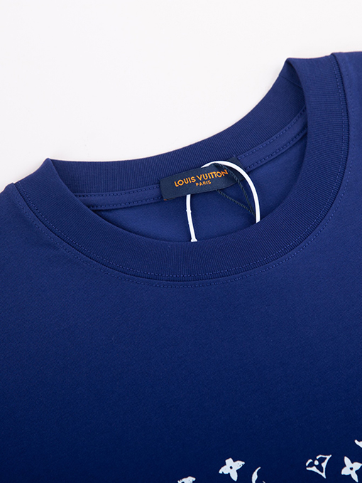 ルイヴィトン クラシックなロゴロゴプリント半袖Tシャツ