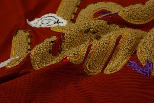 ルイヴィトン 毛巾で刺繍された龍年のゆったりとした広めのショートスリーブシャツ