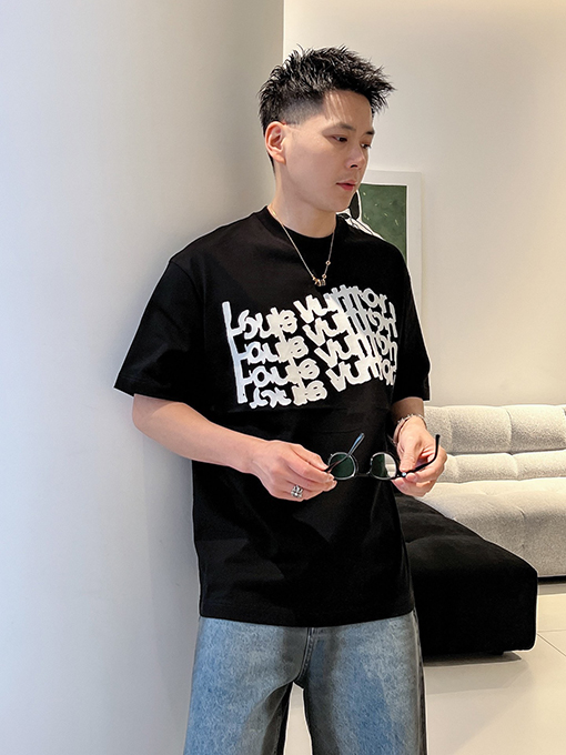 ルイヴィトン スキーシリーズプリント半袖Tシャツ