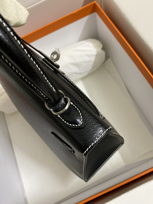 エルメス ケリー25 cmブラックインナーフラッグレッドトートバッグ