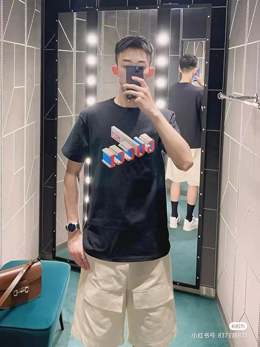 グッチ  1921アルファベットロゴプリント半袖Tシャツ