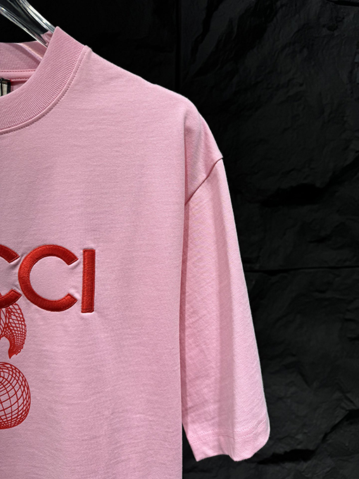 グッチ  新しいプリント刺繍半袖Tシャツ