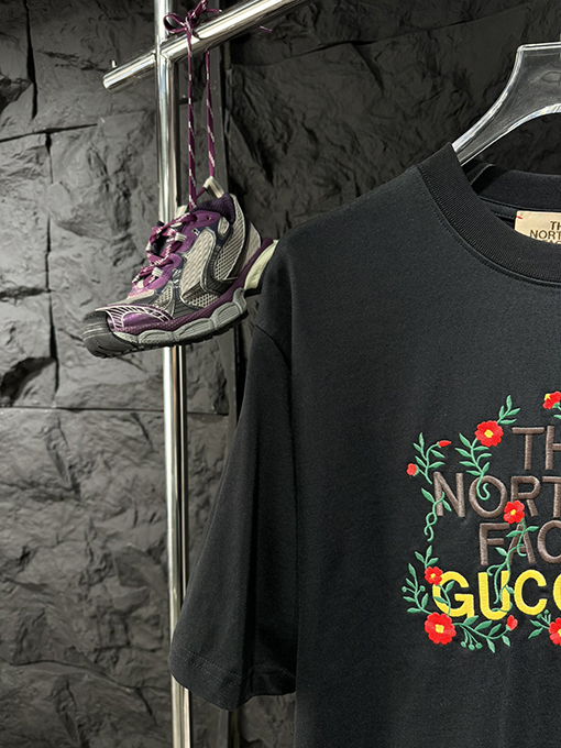 グッチ  GUCC X North Face北面コラボ半袖シャツ