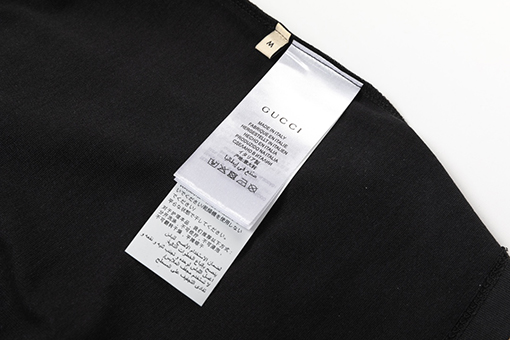 グッチ  ダブルGロゴ半袖Tシャツ