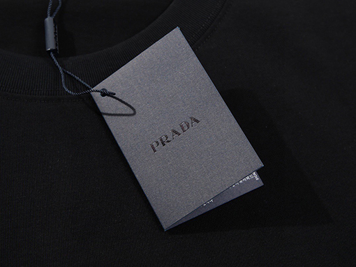 プラダ 新しいラウンドネックファッション個性的な半袖Tシャツ