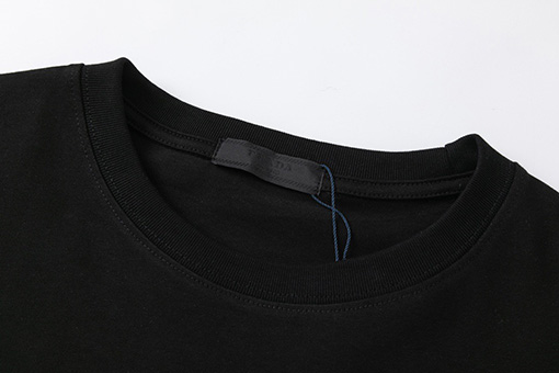 プラダ  春夏ネームプレートポケット半袖Tシャツ