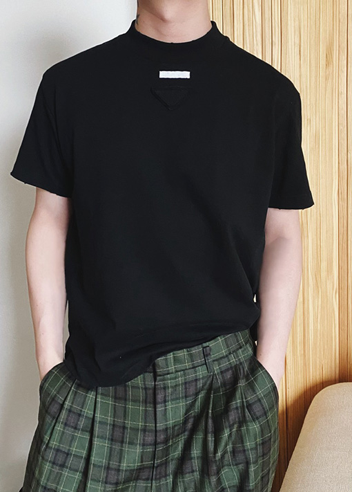プラダ  コットンルーズ リブニットクルーネック半袖Tシャツ