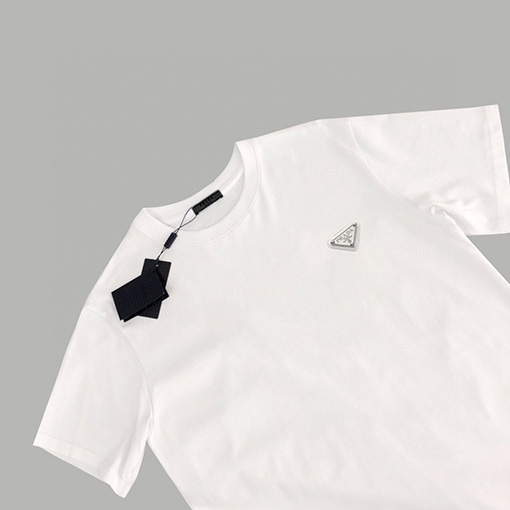 プラダ 三角マークの半袖Tシャツ