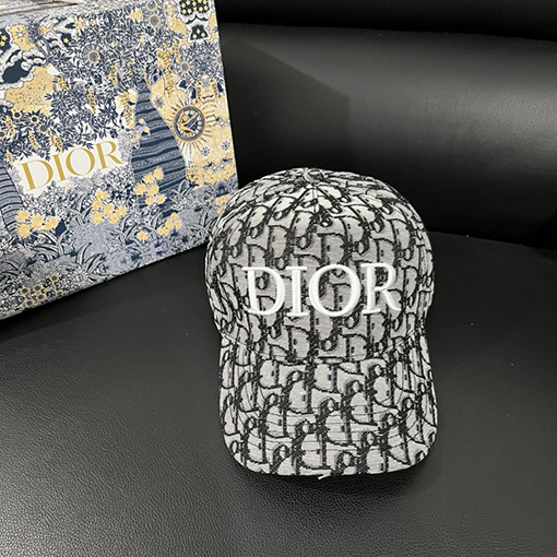ディオール  ファッショナブルな復刻ベースボールキャップ