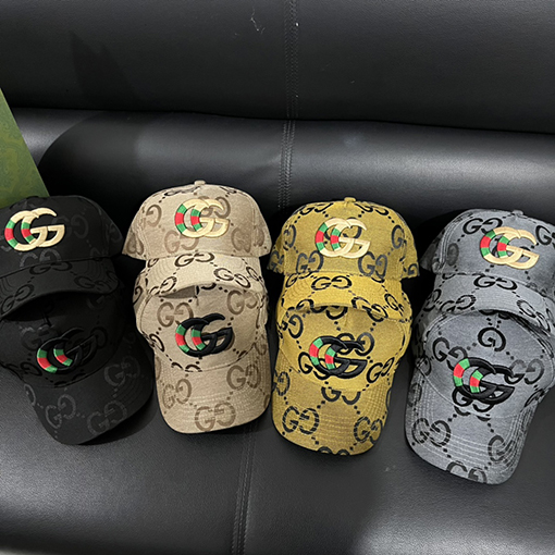 グッチ  ダブルGレタープリントキャップ