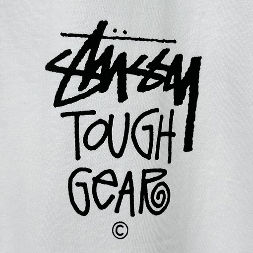 ステューシー レタープリント半袖Tシャツ