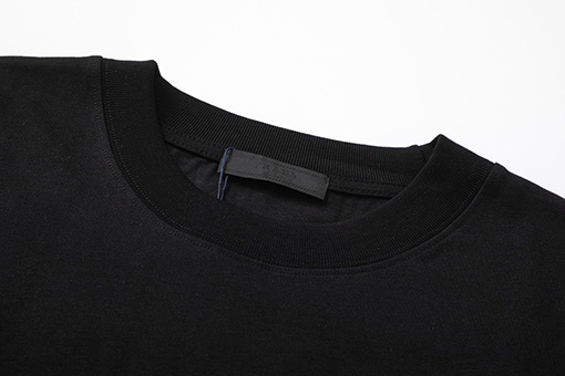 プラダ  胸のプリントフィルム半袖Tシャツ