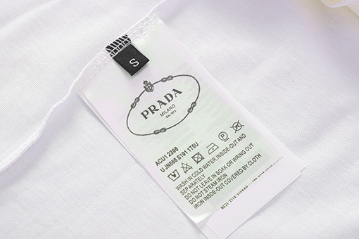 プラダ  プリント三角マーク半袖Tシャツ