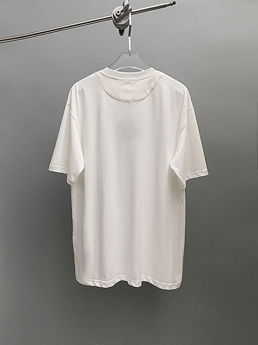 プラダ  シルクトライアングルロゴ半袖Tシャツ