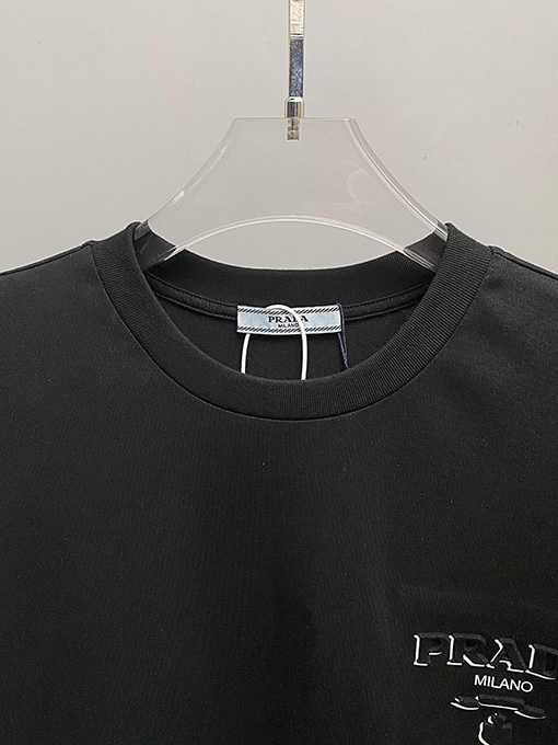プラダ  春の新しいフィルム綿半袖Tシャツ
