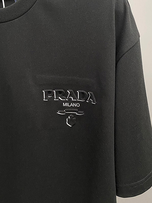 プラダ  春の新しいフィルム綿半袖Tシャツ