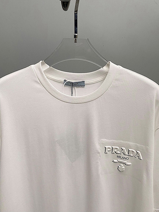 プラダ  春の新しいフィルム綿半袖Tシャツ