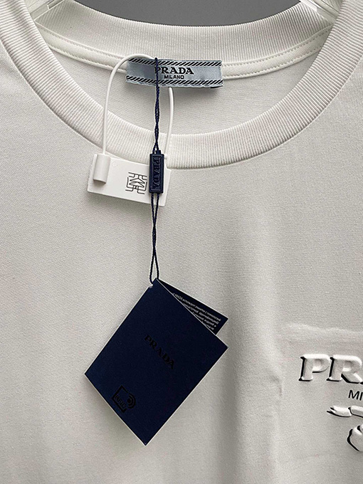 プラダ  春の新しいフィルム綿半袖Tシャツ