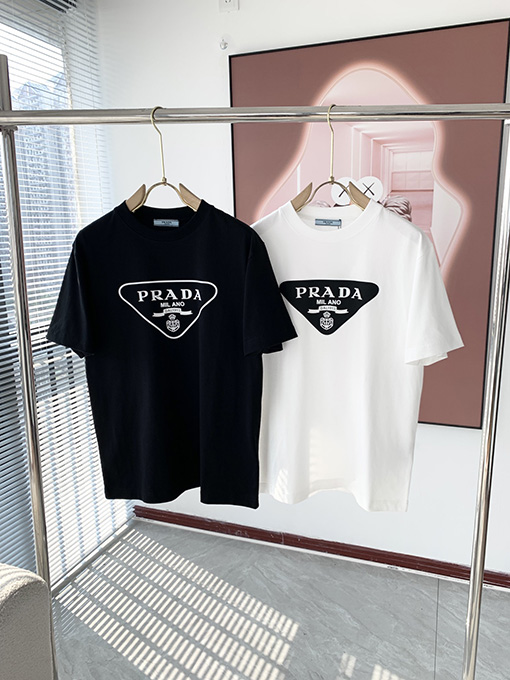 プラダ コピー ロゴパターンプレスを採用半袖Tシャツ