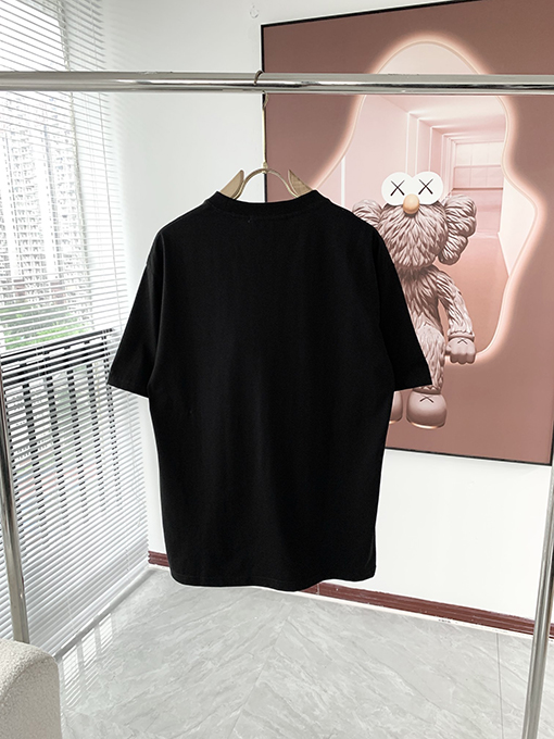 グッチ カップルの最新の半袖Tシャツ