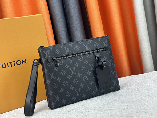 ルイヴィトン  LV Aerogram iPadクラッチバッグ M40504