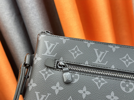 ルイヴィトン  LV Aerogram iPadクラッチバッグ M40504