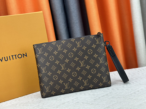 ルイヴィトン  LV Aerogram iPadクラッチバッグ M40504