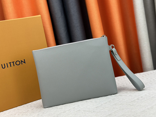 ルイヴィトン  LV Aerogram iPadクラッチバッグ M40504