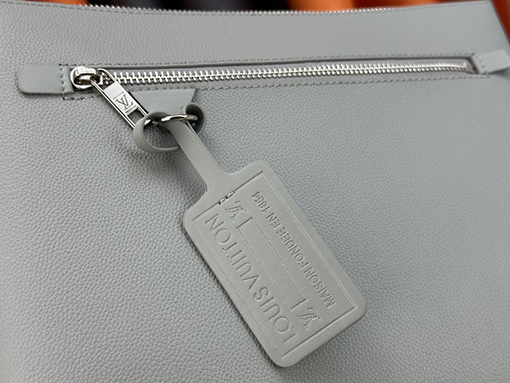 ルイヴィトン  LV Aerogram iPadクラッチバッグ M40504