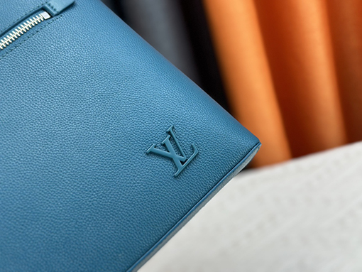 ルイヴィトン  LV Aerogram iPadクラッチバッグ M40504